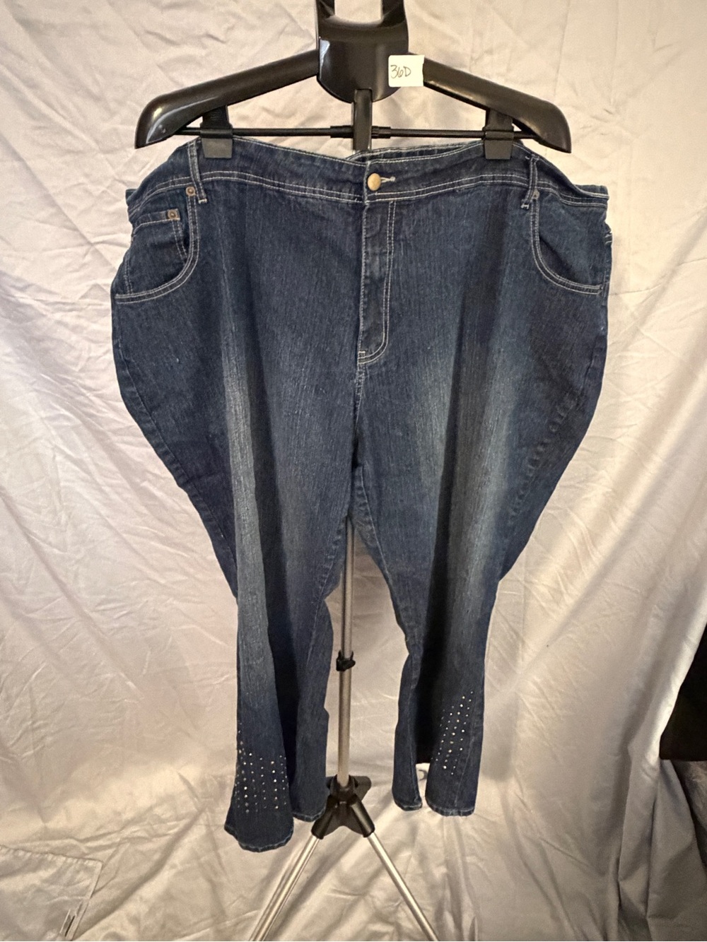Embellished Wide leg Denim Jeans